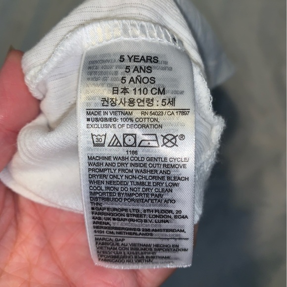 GAP X DOÊN girls White puff short sleeve pointelle knit shirt rosette size 5 - Picture 4 of 4